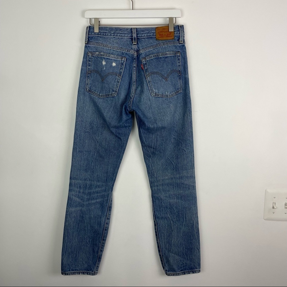 Vintage Levi’s 501 High Waist wedgie fit Jeans - Picture 2 of 8